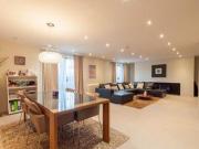 2 Bedrooms Flat for rent in Calverley Street, Leeds LS1