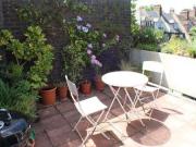 2 Bedrooms Flat for rent in Camberwell Church Street,...