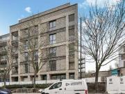 2 Bedrooms Flat for rent in Canada Water, Quebec Way,...