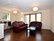 2 Bedrooms Flat for rent in Canterbury Court, Harrow...