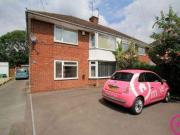 2 Bedrooms Flat for rent in Canterbury Walk,...