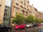 2 Bedrooms Flat for rent in Carnoustie Street, Glasgow,...