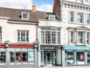 2 Bedrooms Flat for rent in Castle Gate, High Street,...