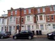 2 Bedrooms Flat for rent in Ceylon Place, Eastbourne BN22