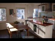 2 Bedrooms Flat for rent in Champion Grove, London SE5