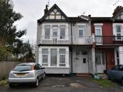 2 Bedrooms Flat for rent in Chelsea Avenue, Southend On... 2 Bedrooms Flat for rent in Chelsea Avenue, Southend On...