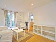 2 Bedrooms Flat for rent in Chepstow Road, Notting Hill W2