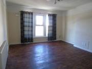 2 Bedrooms Flat for rent in Cherry Orchard Road, Croydon CR0