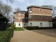 2 Bedrooms Flat for rent in Chesham Road, Berkhamsted,...