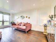 2 Bedrooms Flat for Rent in Chiswick High Road | Foxtons