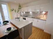 2 Bedrooms Flat for rent in City Road, Hulme, Manchester M15