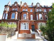 2 Bedrooms Flat for rent in Clapham Road, London SW9