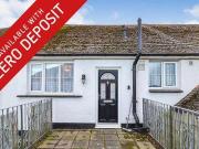 2 Bedrooms Flat for rent in Claremont Road, Bexhill On...