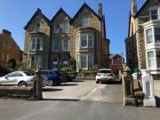 2 Bedrooms Flat for rent in Clifton Drive North, St....