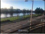 2 Bedrooms Flat for rent in Clyde Street, Glasgow G1