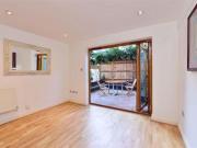 2 Bedrooms Flat for rent in College Parade, Salusbury...