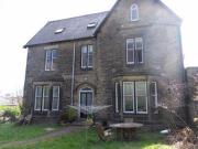 2 Bedrooms Flat for rent in Collegiate Crescent,...