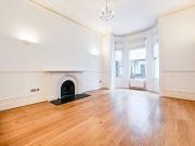 2 Bedrooms Flat for Rent in Collingham Place, London,...