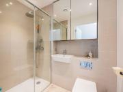 2 Bedrooms Flat for Rent in Colonial Drive | Foxtons