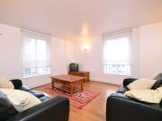2 Bedrooms Flat for Rent in Commercial Road | Foxtons