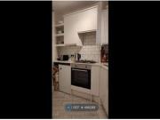 2 Bedrooms Flat for rent in Cressy Houses Hannibal Road,...