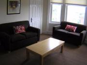 2 Bedrooms Flat for rent in Cumbernauld Road,...