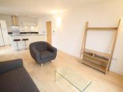 2 Bedrooms Flat for rent in Dearmans Place, Salford M3