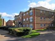 2 Bedrooms Flat for rent in Delfont Close, Maidenbower,...