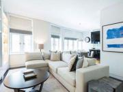 2 Bedrooms Flat for rent in Duke Street, London W1K
