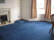 2 Bedrooms Flat for rent in Dumbarton Road, Whiteinch,...
