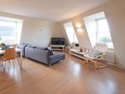 2 Bedrooms Flat for rent in Durnsford Road, Wimbledon...