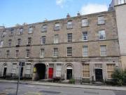 2 Bedrooms Flat for rent in East Fountainbridge,...