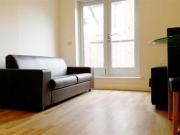 2 Bedrooms Flat for rent in Eastbrook Hall, Little...