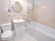 2 Bedrooms Flat for rent in Eastmoor Road, Wakefield WF1