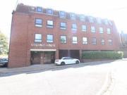 2 Bedrooms Flat for rent in Eastwood Close, South...