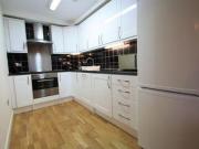 2 Bedrooms Flat for rent in Eaton Rd, Sutton SM2