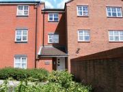 2 Bedrooms Flat for rent in Elm Drive, Northfield,...