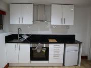 2 Bedrooms Flat for rent in Endsleigh Road, Bedford,...