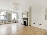 2 Bedrooms Flat for Rent in Ennismore Gardens | Foxtons