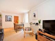 2 Bedrooms Flat for rent in Epple Road, Parsons Green SW6