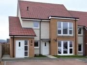 2 Bedrooms Flat for rent in Erskine Street, Stirling FK7