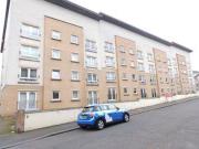 2 Bedrooms Flat for rent in Ferguslie Walk, Paisley,...