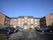 2 Bedrooms Flat for rent in Fernbeck Close, Farnworth,...
