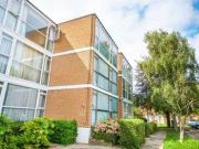 2 Bedrooms Flat for rent in Fieldview Court, Kingsbury NW9