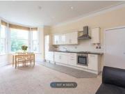 2 Bedrooms Flat for rent in Finchley Lane, London NW4