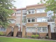 2 Bedrooms Flat for rent in Flat 5, Rosslyn Court, 17...