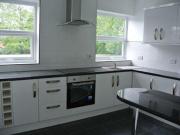 2 Bedrooms Flat for rent in Fleetwood Road North,...