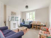 2 Bedrooms Flat for Rent in Fulham Palace Road | Foxtons