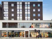 2 Bedrooms Flat for Rent in Fulham Road | Foxtons