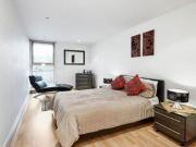 2 Bedrooms Flat for rent in Galaxy Building, Canary...